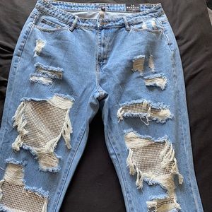 COPY - FASHION NOVA NEW DIAMOND JEANS